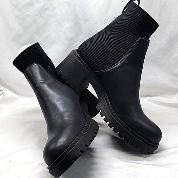 🚨NEW🚨STEVE MADDEN🚨 HOLLEY BLACK ANKLE CHUNKY CHELSEA BOOT LADIES 12 NWOB - Picture 15 of 16